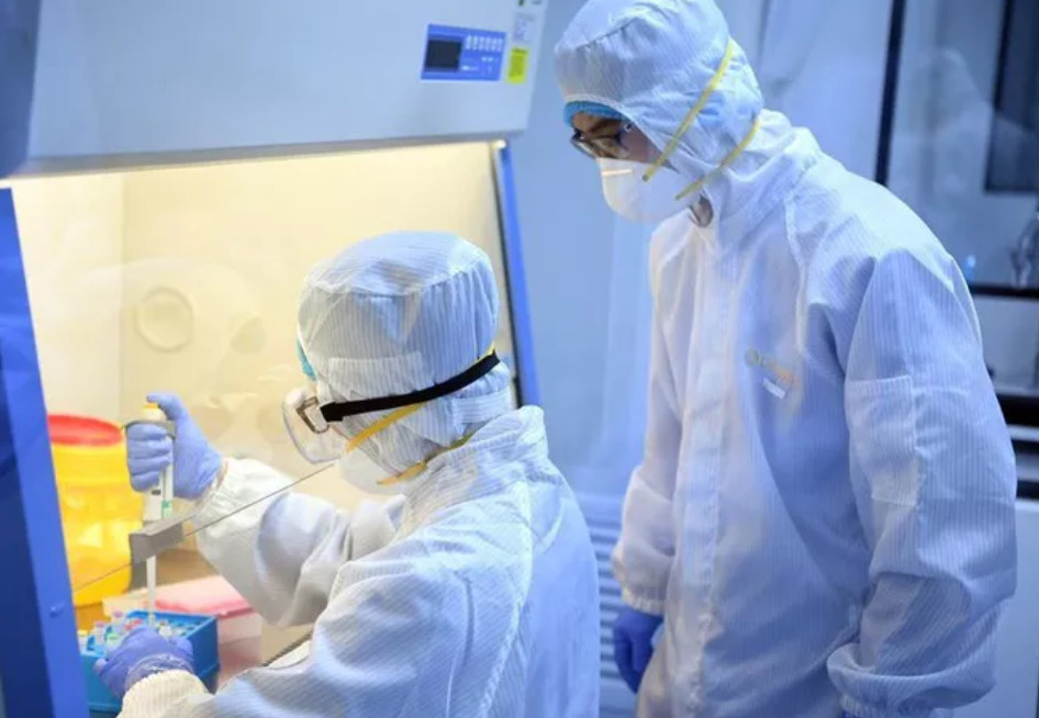 Bộ Y tế xác nhận ca bệnh thứ 8 dương tính với virus corona tại Việt Nam