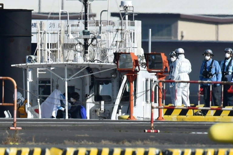 Ít nhất 10 người trên du thuyền Nhật Bản nhiễm virus corona