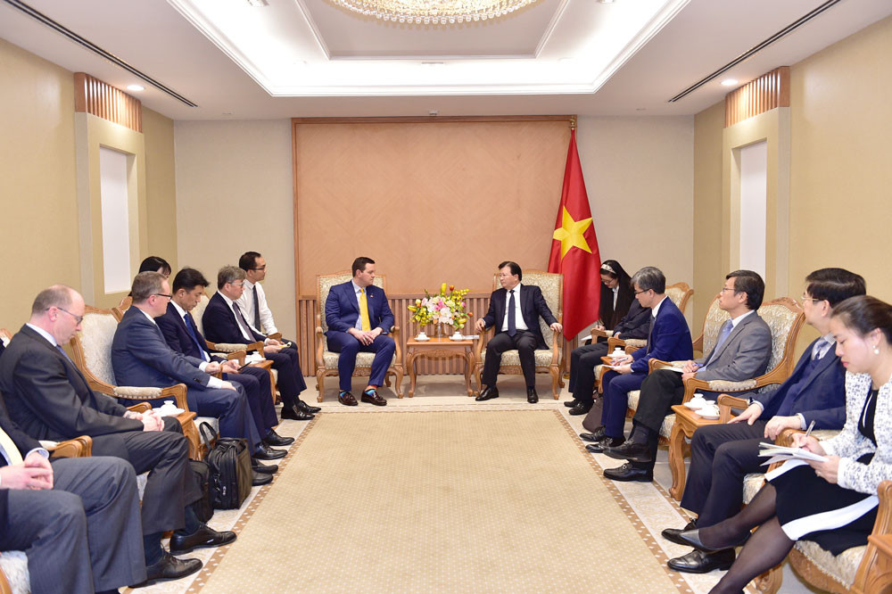 Nhóm các nhà đầu tư Hoa Kỳ-Hàn Quốc quan tâm dự án điện khí LNG ở Việt Nam