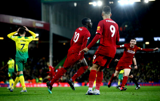 Liverpool tiến gần tới chức vô địch Ngoại hạng Anh sau 30 năm