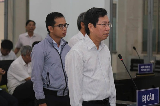 Phó Chủ tịch TP Nha Trang lĩnh 9 tháng tù