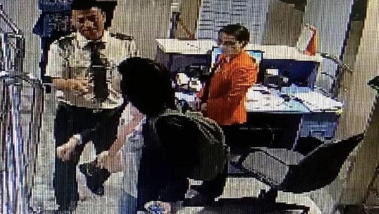 Xử phạt nữ hành khách cắn nhân viên hàng không tại sân bay Tân Sơn Nhất