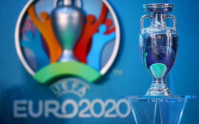 Chính thức hoãn EURO 2020, Copa America 2020 sang hè 2021