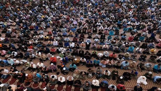 Sự kiện tôn giáo ở Malaysia biến Đông Nam Á thành điểm nóng Covid-19