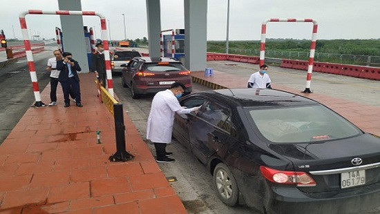 Quảng Ninh tạm dừng hoạt động vận tải khách đi Hà Nội và ngược lại