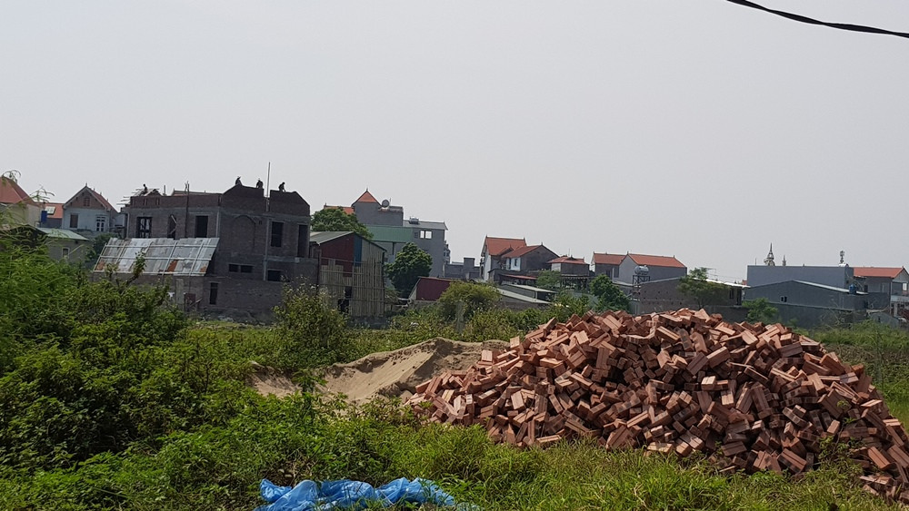 vu-viec-chau-khe-tu-son-w720-h1043.jpg