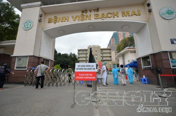 benh-vien-bach-mai-kiem-soat-chat-che-viec-benh-nhan-ra-vao-vien-w660-h439.jpg