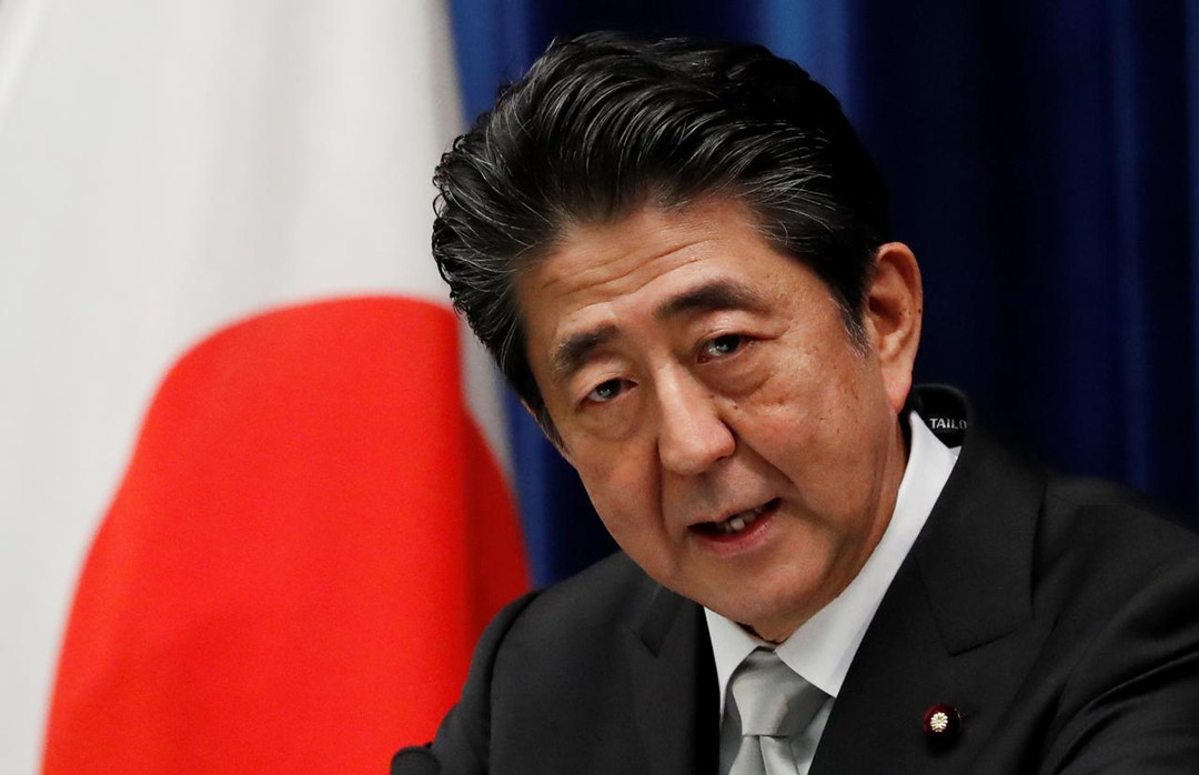Nhật Bản ban bố tình trạng khẩn cấp ở 7 tỉnh và thông qua gói kích thích lớn chưa từng có