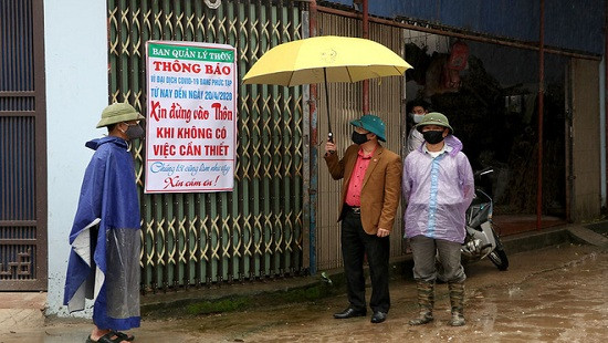 Bắc Giang yêu cầu người dân không đi đến Hà Nội, TP. HCM