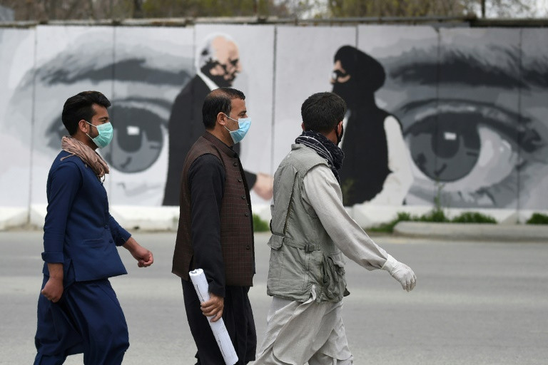 Taliban chuẩn bị thả tù nhân đầu tiên trong cuộc trao đổi mong manh ở Afghanistan