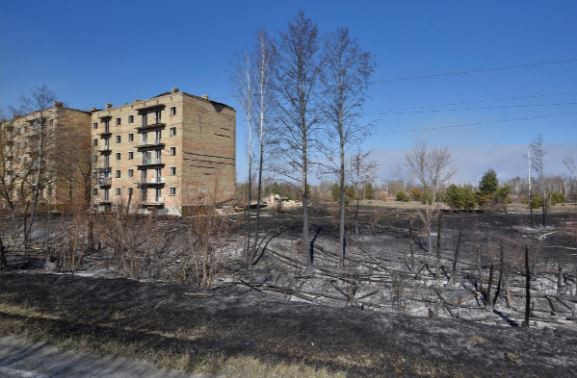 Cháy rừng hoành hành gần khu vực Chernobyl có nguy cơ phóng xạ