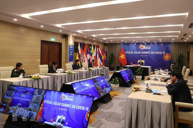 Thủ tướng chủ trì Hội nghị Cấp cao đặc biệt ASEAN về ứng phó với dịch COVID-19