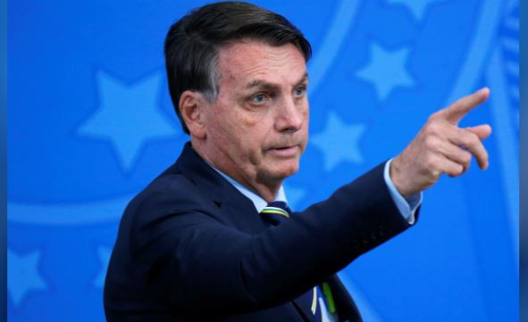 Tổng thống Brazil sa thải Bộ trưởng Y tế, kêu gọi mở cửa lại nền kinh tế