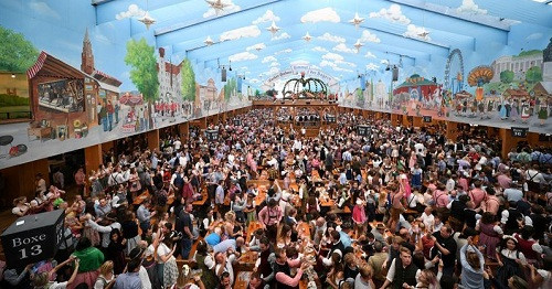 Đức hủy bỏ lễ hội bia Oktoberfest do Covid-19