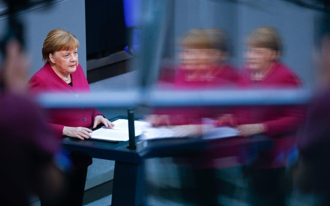Thủ tướng Merkel cảnh báo Covid-19 