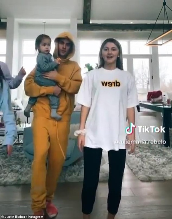 Justin Bieber gây số khi nhảy với vợ và ba em gái trong thời gian cách ly tại biệt thự ở Canada 3