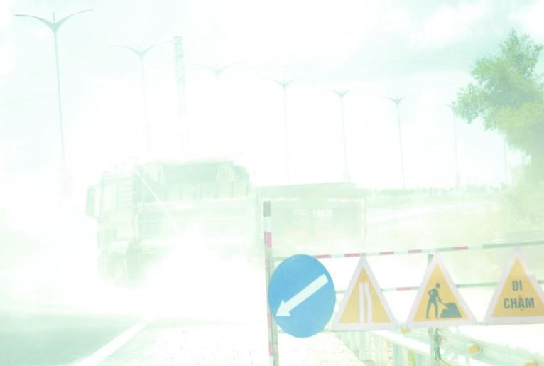 Bình Định: Xe tải chở cát “lộng hành” trên Quốc lộ