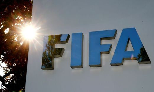 FIFA đề xuất tạm thời thay tối đa 5 cầu thủ mỗi trận