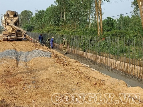 Nghệ An: Bất cập tại dự án nâng cấp đường giao thông từ Quốc lộ 46 đến mộ Vua Mai