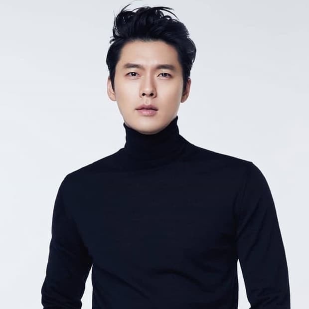 Ảnh thời còn trẻ của bố Song Seung Hun gây sốc vì quá giống Hyun Bin, mẹ thì sao? 1