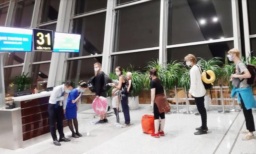 Bamboo Airways đưa công dân Anh và EU hồi hương trên chặng Hà Nội - London
