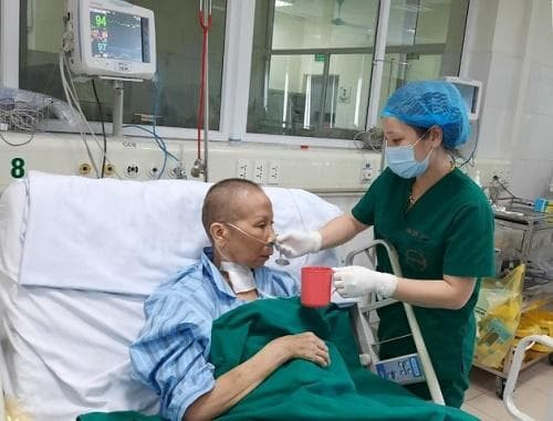 Bệnh nhân 19 ra viện 4 Bệnh nhân 19 ra viện 4