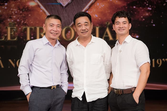Nghệ sĩ hội tụ trong ngày Công Lý chính thức được Nhà hát kịch Hà Nội công bố vị trí Phó Giám đốc 8