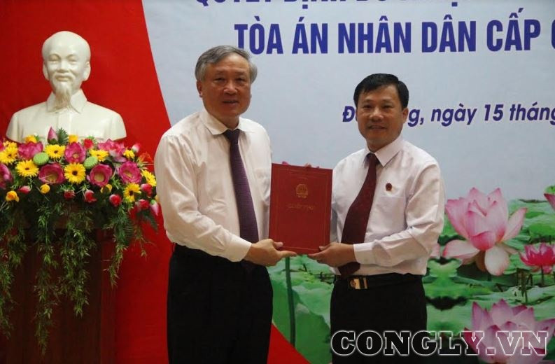 Trao quyết định bổ nhiệm Phó Chánh án TAND cấp cao tại Đà Nẵng