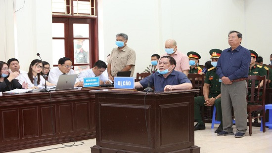 Cựu Thứ trưởng Nguyễn Văn Hiến bị đề nghị xử phạt từ 3-4 năm tù