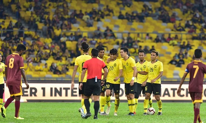 Malaysia tiếp tục nhập tịch cầu thủ để soán ngôi ĐT Việt Nam tại VL World Cup