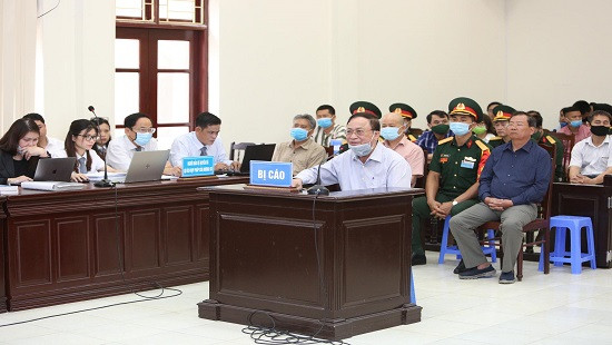 Cựu Thứ trưởng Bộ Quốc phòng Nguyễn Văn Hiến lĩnh án 4 năm tù