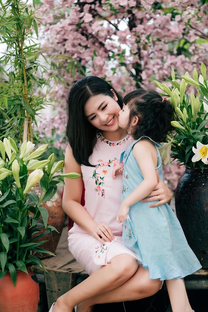 Hoa hậu Ngọc Hân và chồng sắp cưới mong có em bé đáng yêu như con gái Hồng Quế 7