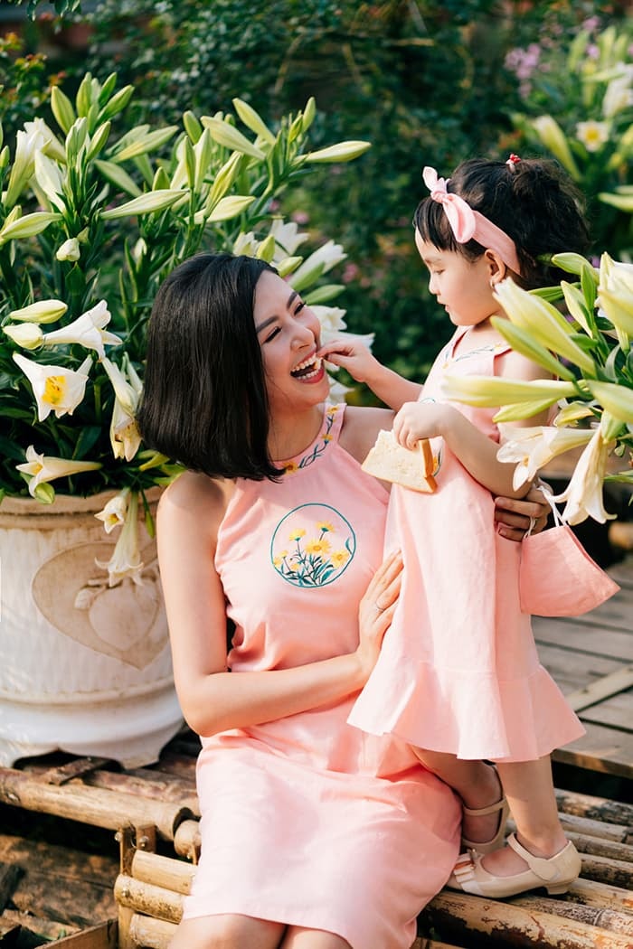 Hoa hậu Ngọc Hân và chồng sắp cưới mong có em bé đáng yêu như con gái Hồng Quế 6