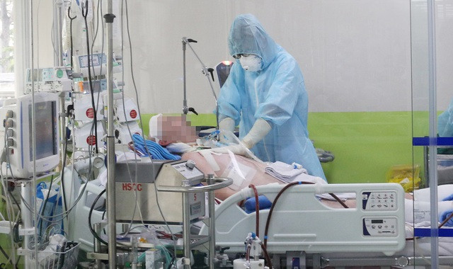 Tổng lãnh sự Anh cảm ơn bác sĩ Việt Nam nỗ lực cứu chữa bệnh nhân 91
