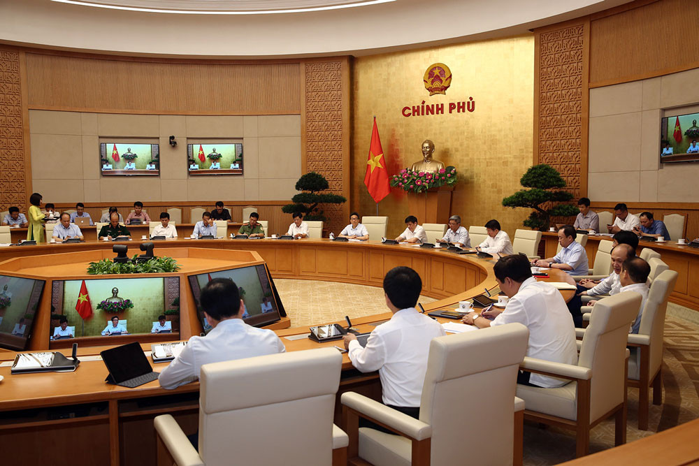Phòng, chống COVID-19: Việt Nam đang đứng trước sức ép rất lớn