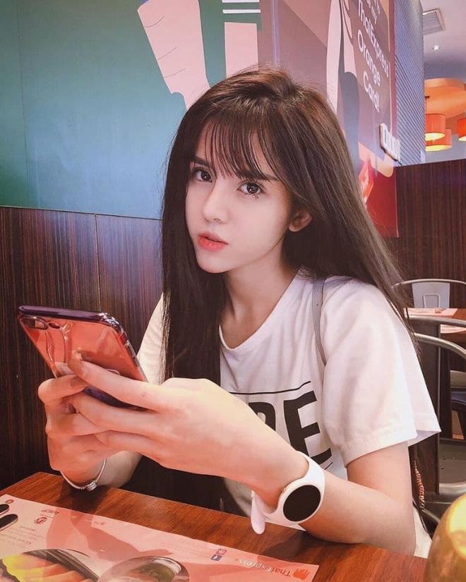Huy Cung và vợ 0