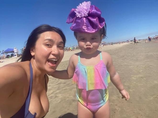 Y Phụng bikini 0 Y Phụng bikini 0
