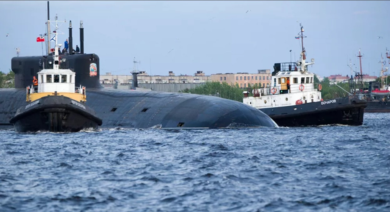 Một tàu ngầm được biên chế vào Hải quân Nga đúng Ngày Quốc khánh