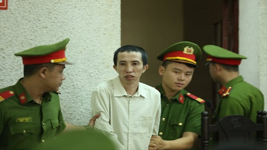 Hoãn phiên tòa xét xử phúc thẩm mẹ nữ sinh giao gà ở Điện Biên