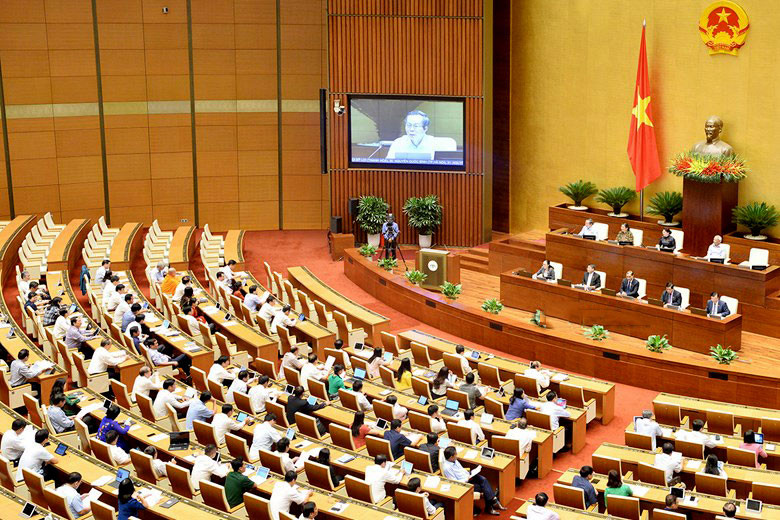 Quốc hội thảo luận về dự án Luật Thoả thuận quốc tế; Luật Người lao động Việt Nam đi làm việc ở nước ngoài 