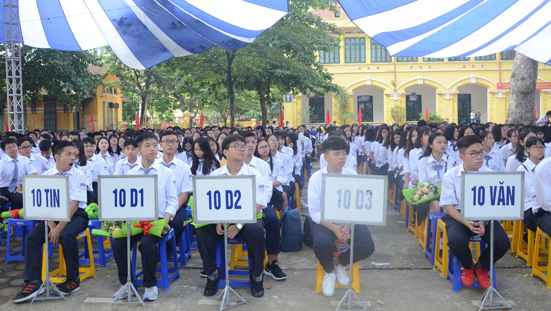 Hà Nội công bố số lượng học sinh đăng ký dự tuyển vào lớp 10 từng trường
