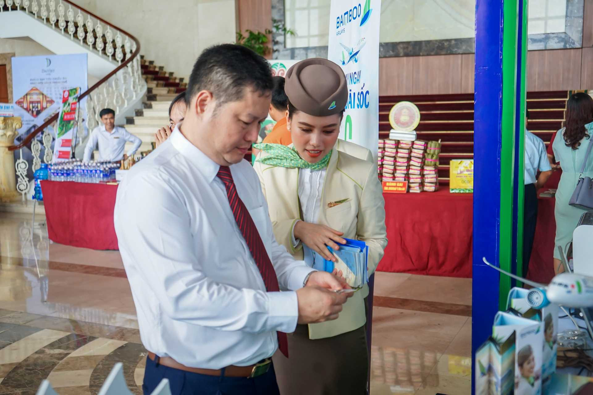 Bamboo Airways đồng loạt khởi động sự kiện kích cầu du lịch xuyên Việt “Bay hè sảng khoái” 