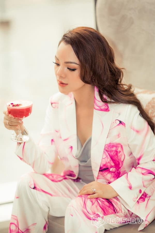 ruby-anh-pham-67-5-ngoisaovn-w600-h901 4