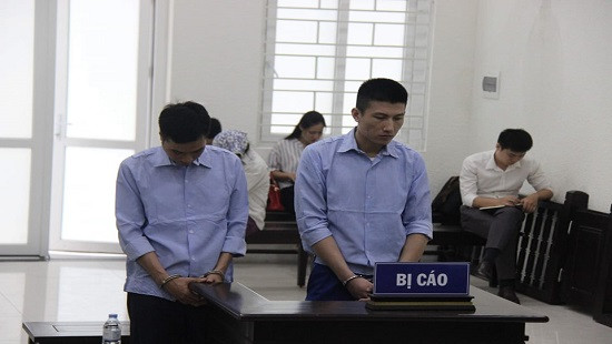 Hai cựu cán bộ công an huyện Thanh Trì nhận hối lộ lĩnh án