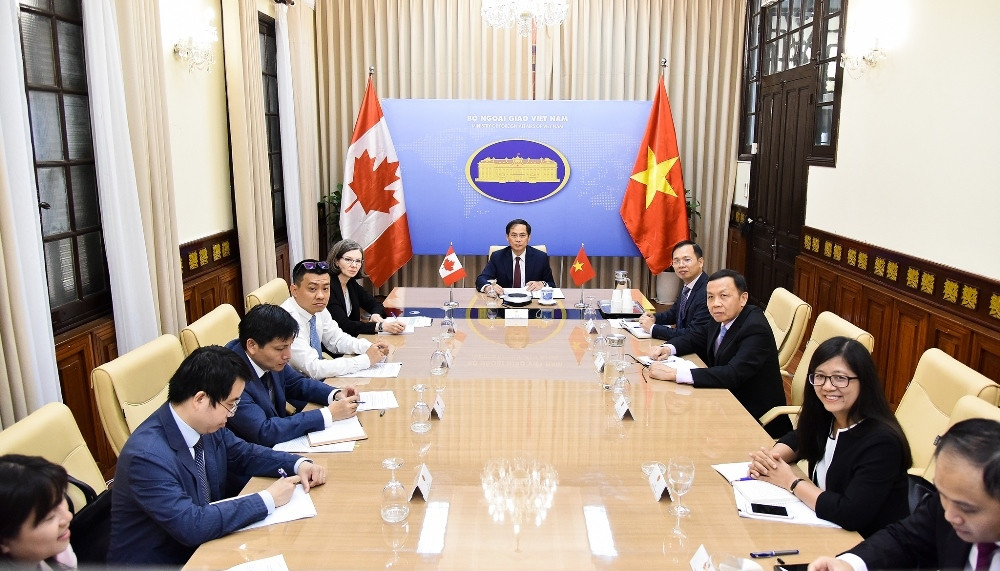 Việt Nam - Canada: Tạo điều kiện cho công dân mỗi nước hồi hương an toàn