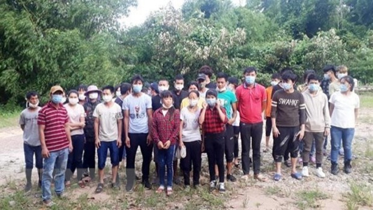 Bắt giữ và cách ly 33 đối tượng nhập cảnh trái phép tại Quảng Ninh