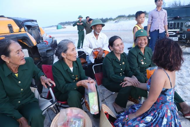 Du lịch Việt Nam qua lăng kính “Du ca – Đi và hát”