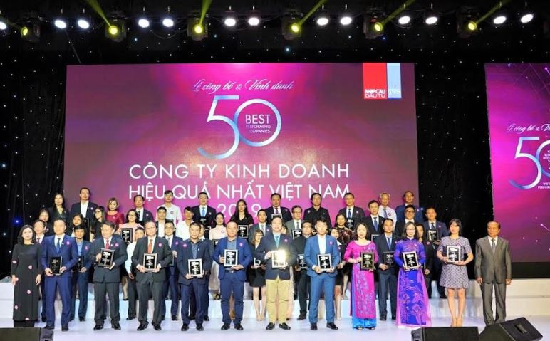 Tập đoàn bất động sản hàng đầu được vinh danh tại giải thưởng top 50 Công ty kinh doanh hiệu quả nhất Việt Nam