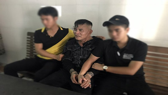 Nguyễn Văn Toàn bị lực lượng chức năng bắt giữ.