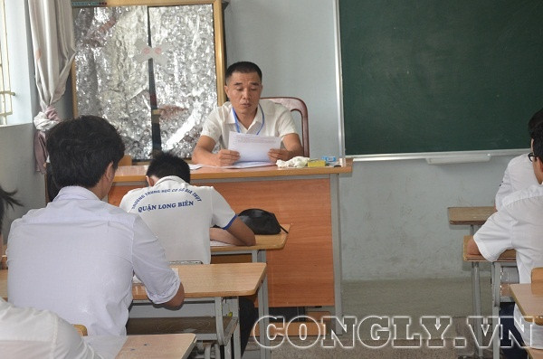 Đề văn thi vào lớp 10 ở Hà Nội vẫn dạng quen thuộc, không có điểm mới